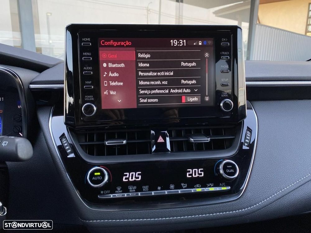 Toyota Corolla Touring Sports 1.2T Comfort+P.Sport - 29