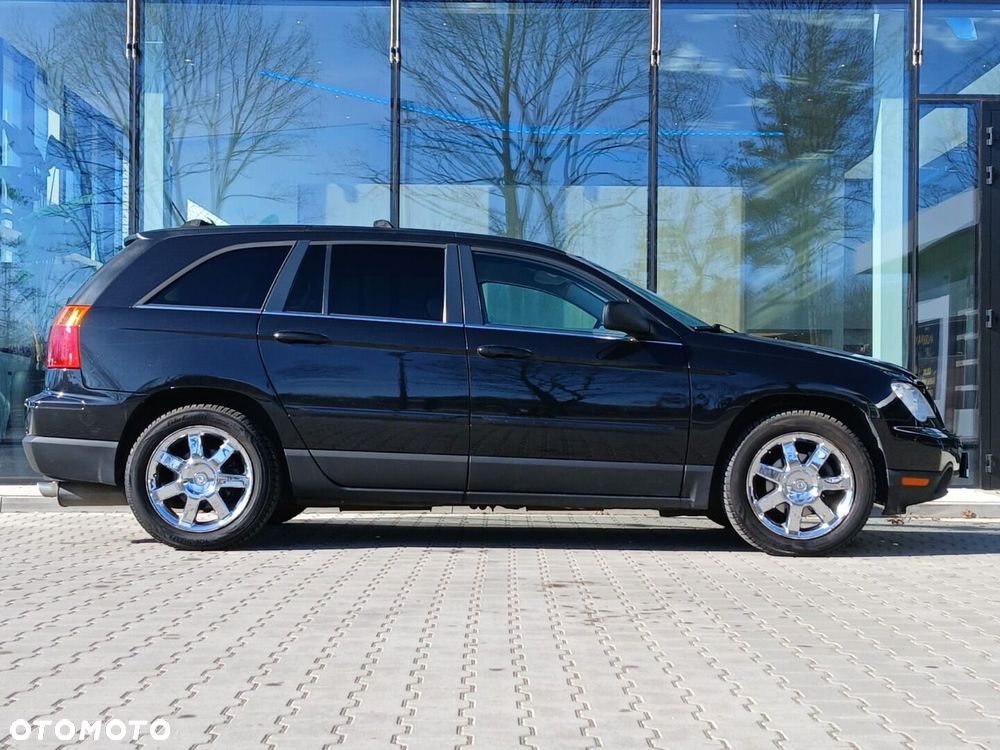 Chrysler Pacifica - 3