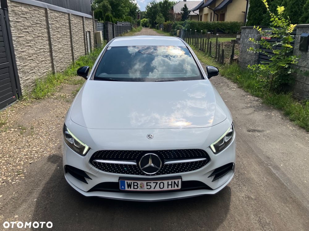 Mercedes-Benz Klasa A 180 7G-DCT AMG Line - 2