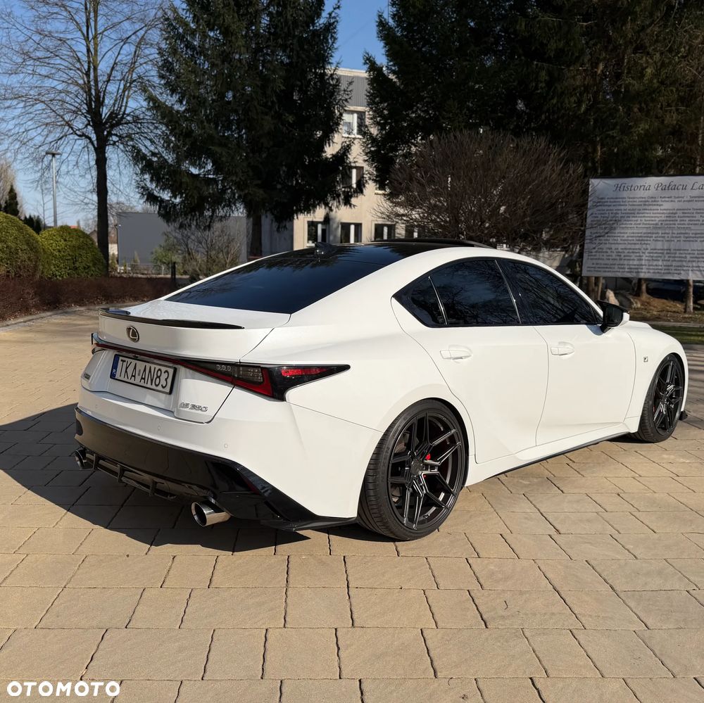 Lexus IS - 3
