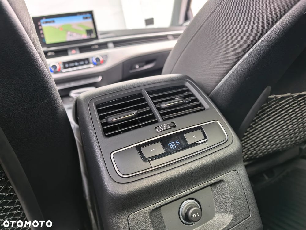 Audi A4 Limousine 35 TFSI mHEV S tronic - 20