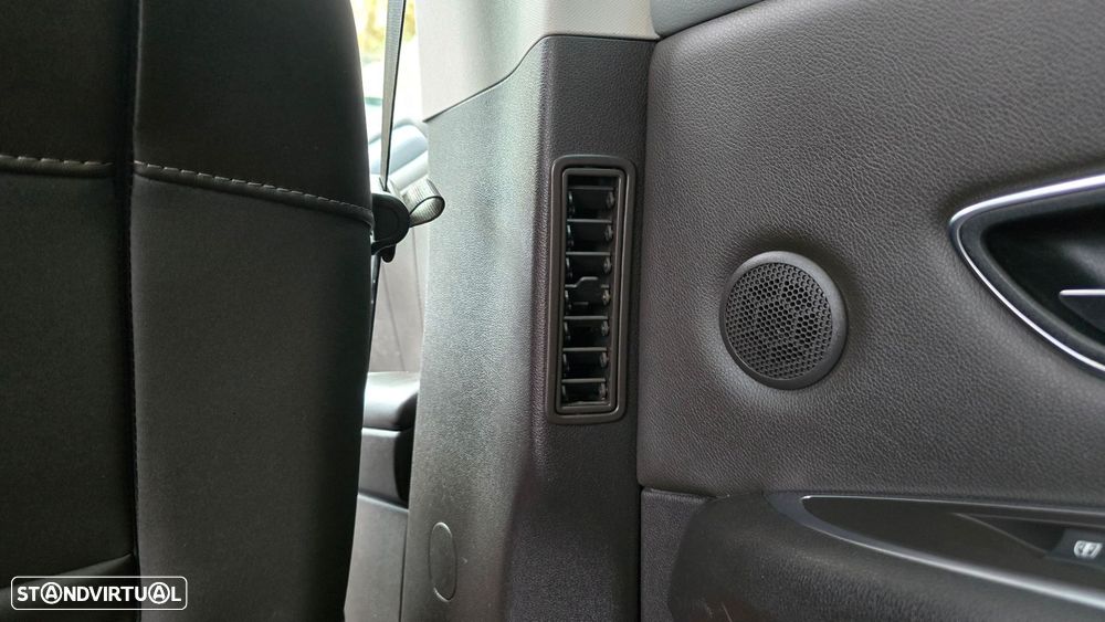 Renault Espace 1.6 dCi Initiale Paris EDC - 54