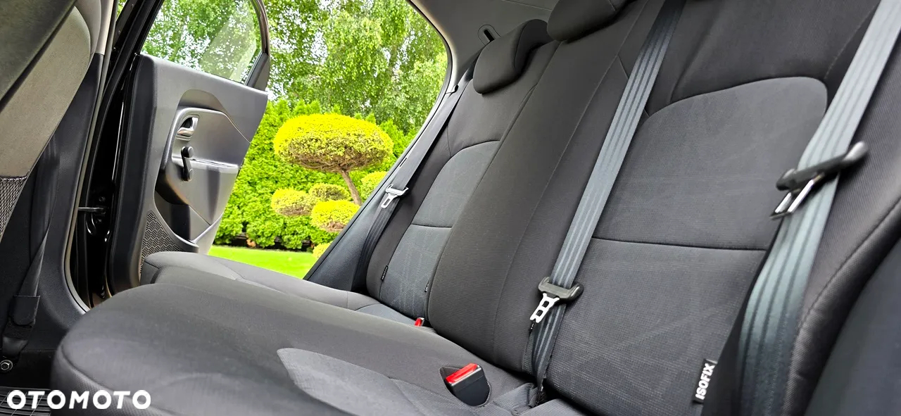 Kia Rio - 13