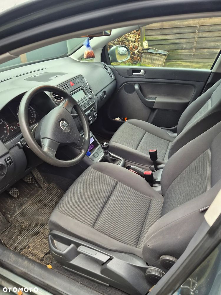 Volkswagen Golf Plus - 9