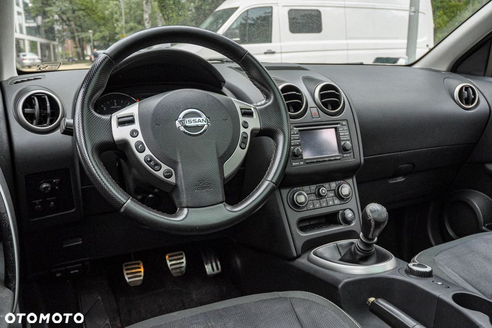 Nissan Qashqai+2 - 9