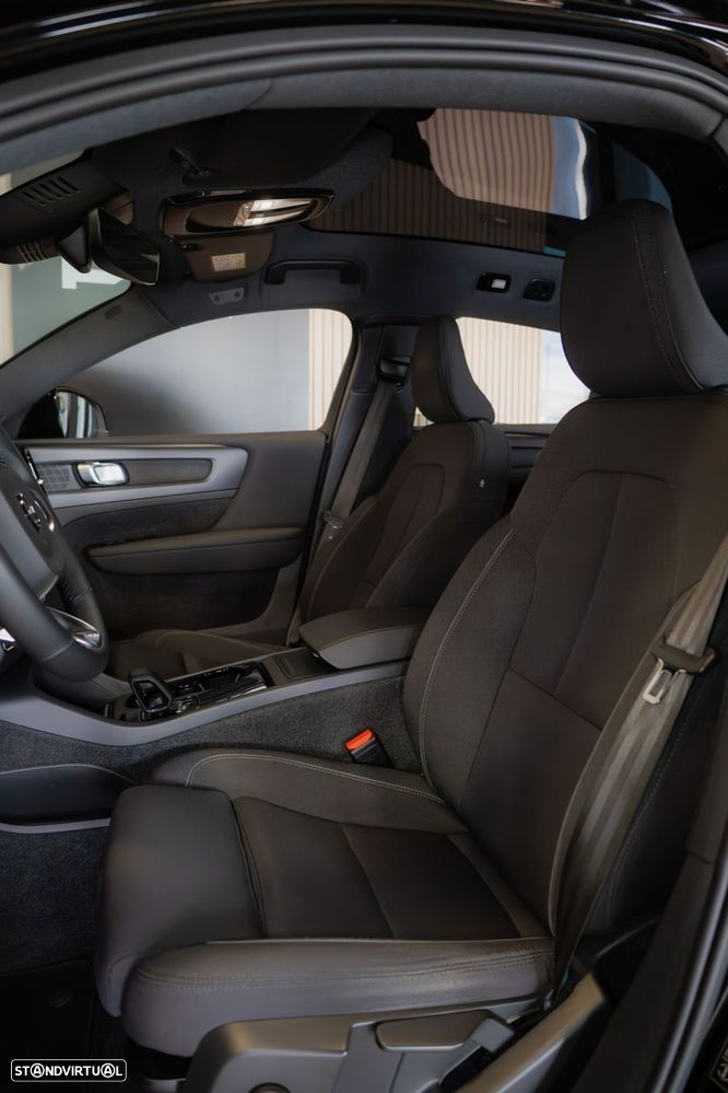 Volvo C40 Recharge Twin Motor Plus - 5