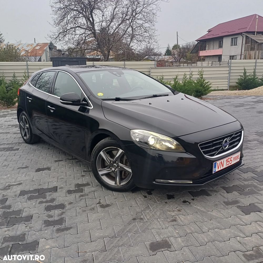 Volvo V40 D4 Ocean Race - 3