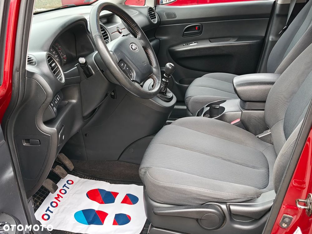 Kia Carens CRDi DPF LX - 7