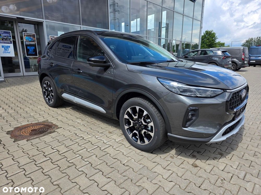 Ford Kuga - 8