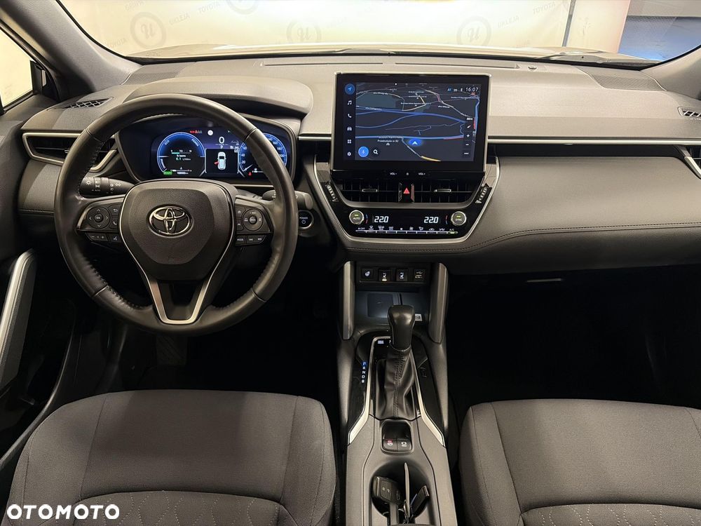 Toyota Corolla Cross - 3
