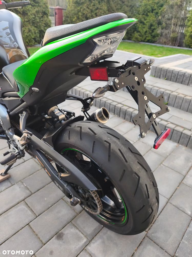 Kawasaki Z 900 - 6