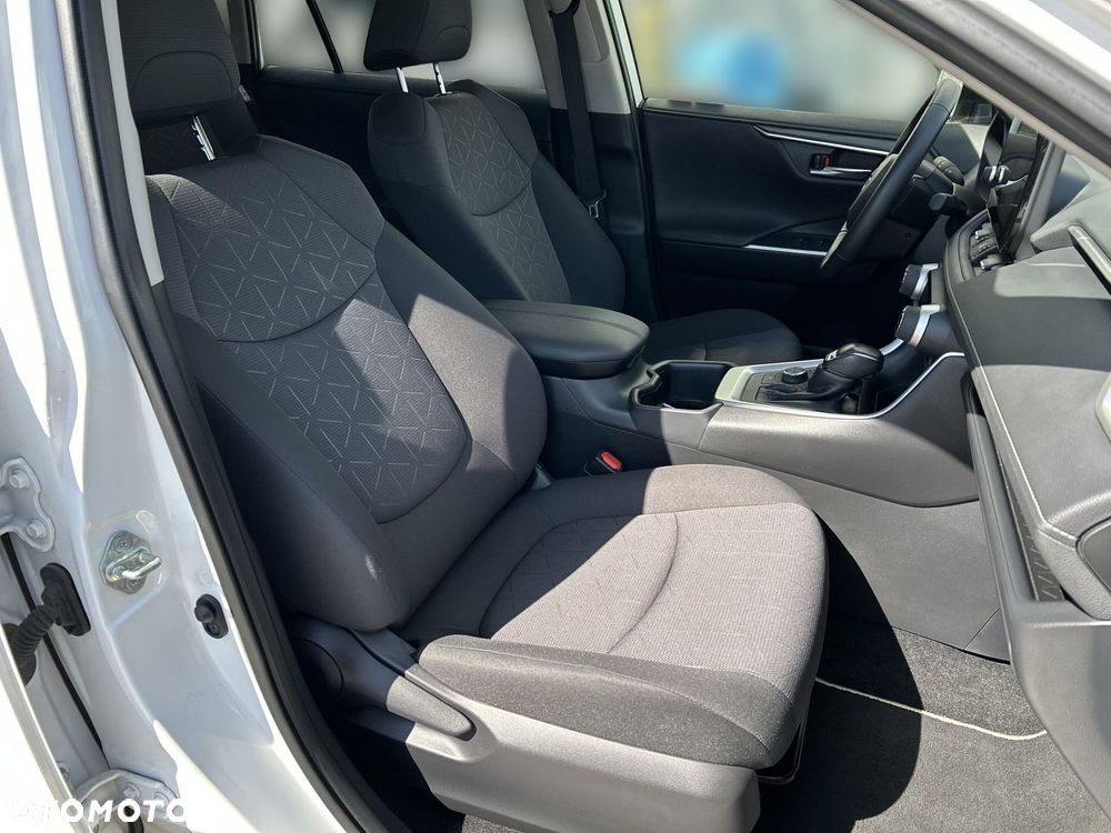 Toyota RAV4 - 15