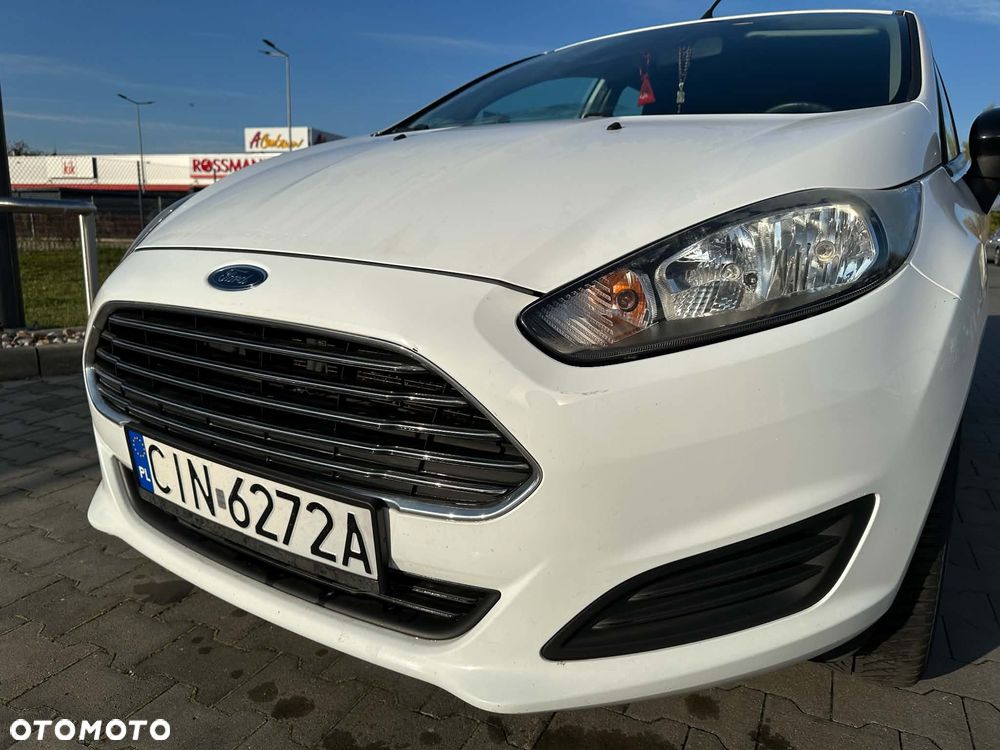 Ford Fiesta 1.4 Ghia - 2