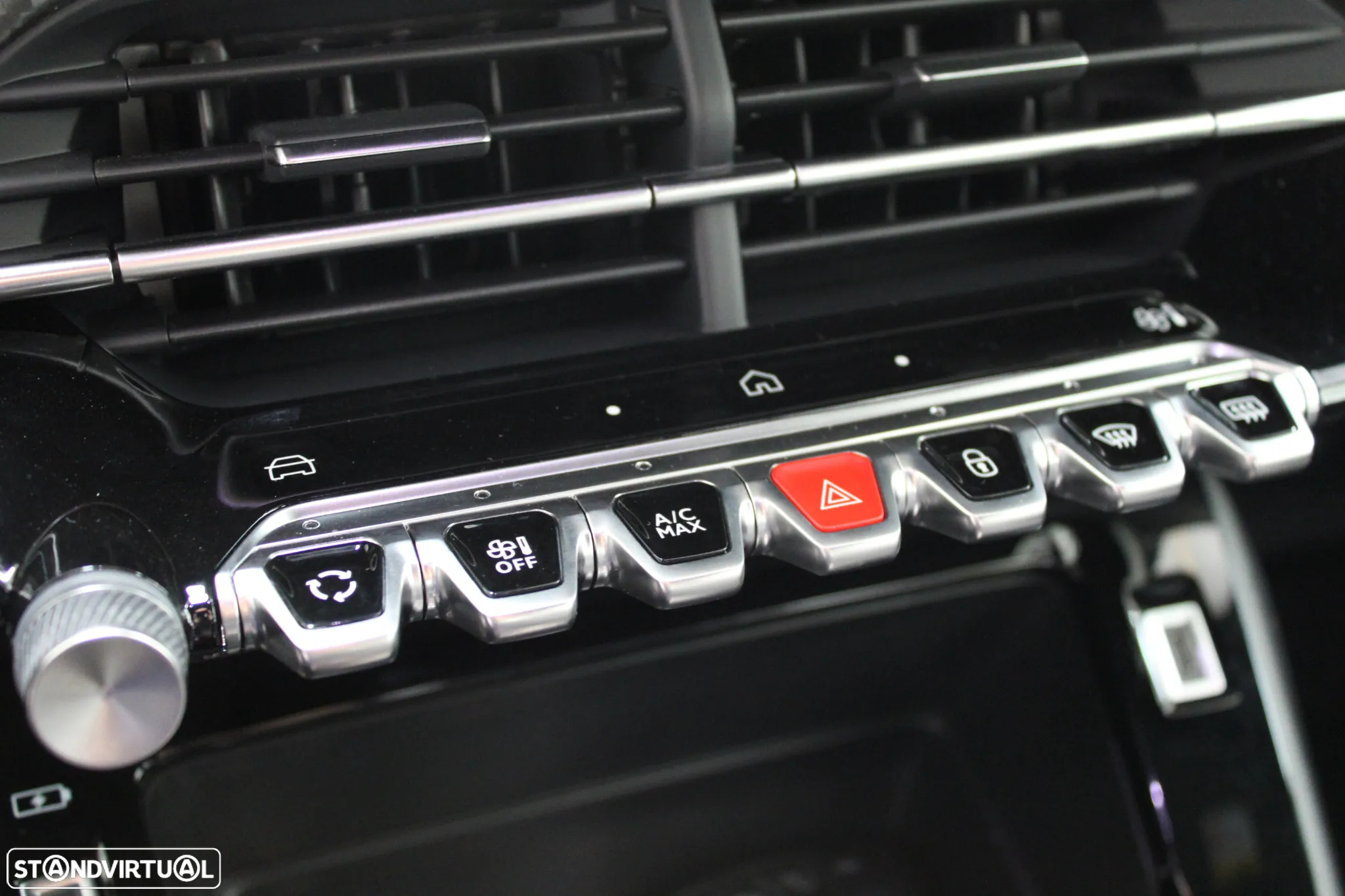 Peugeot e-2008 50 kWh Active - 16
