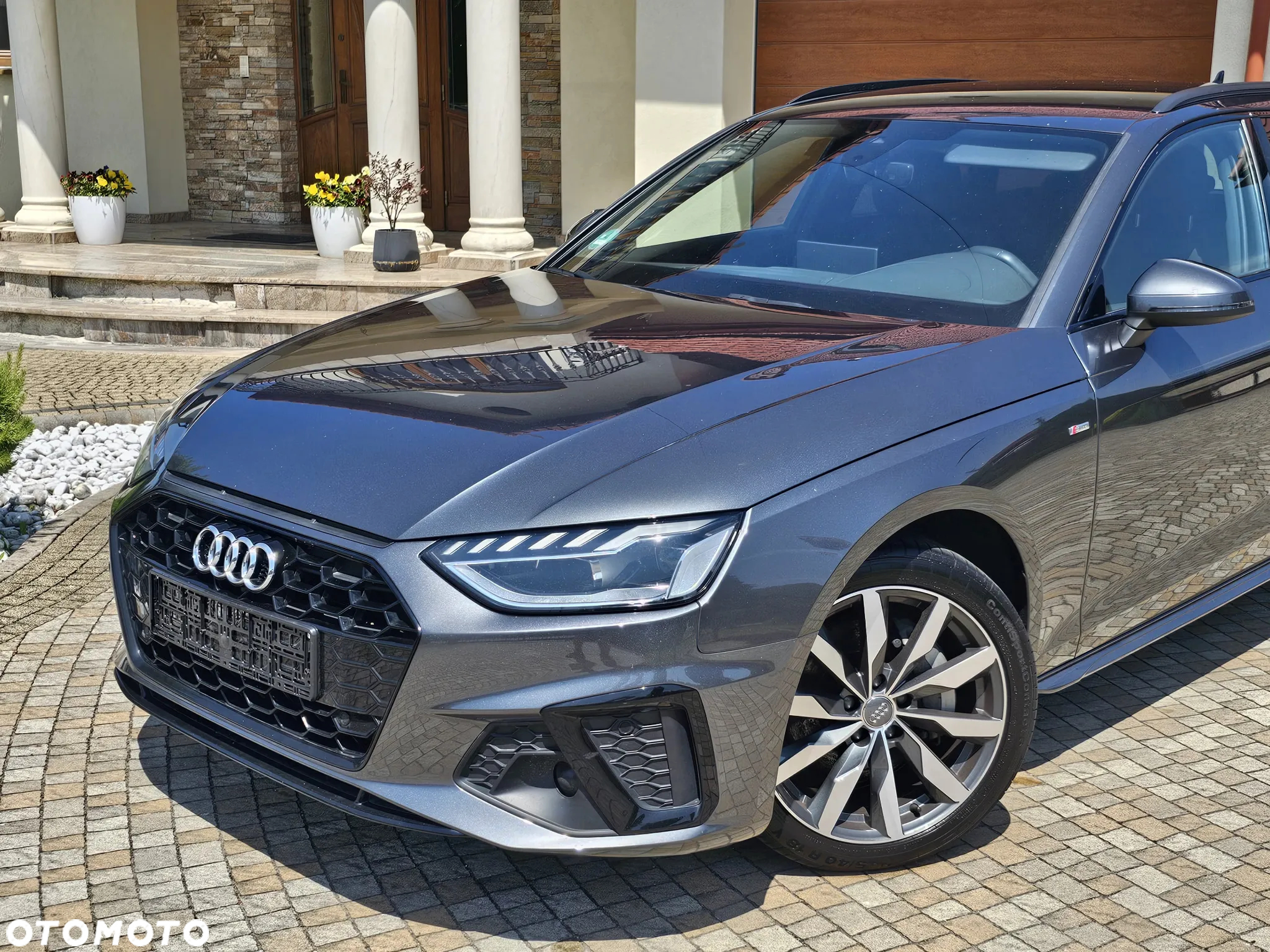 Audi A4 Avant 40 TDI S tronic S line - 2