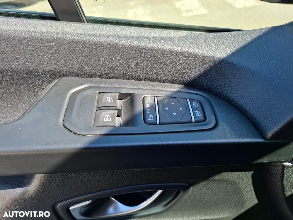 Renault Trafic 2.0 Blue dCi 170 EDC S&S L2 7+1 SpaceClass - 25