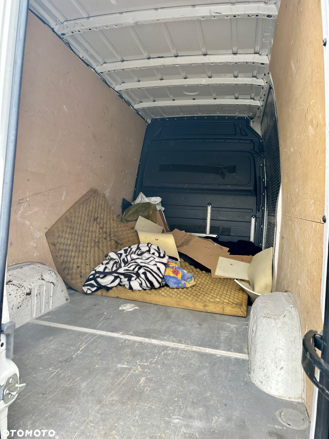 Volkswagen Crafter - 23