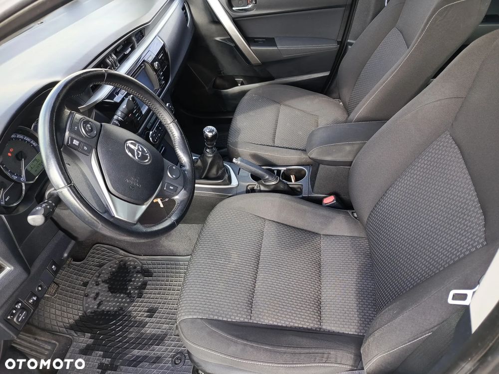 Toyota Corolla 1.6 Premium - 7