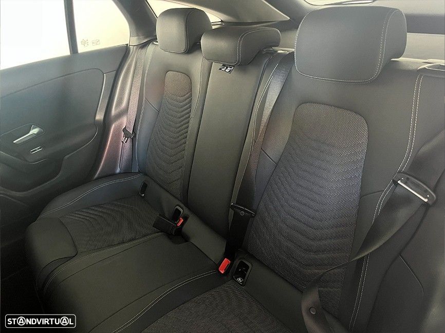 Mercedes-Benz CLA 180 d Shooting Brake Style Plus Aut. - 12