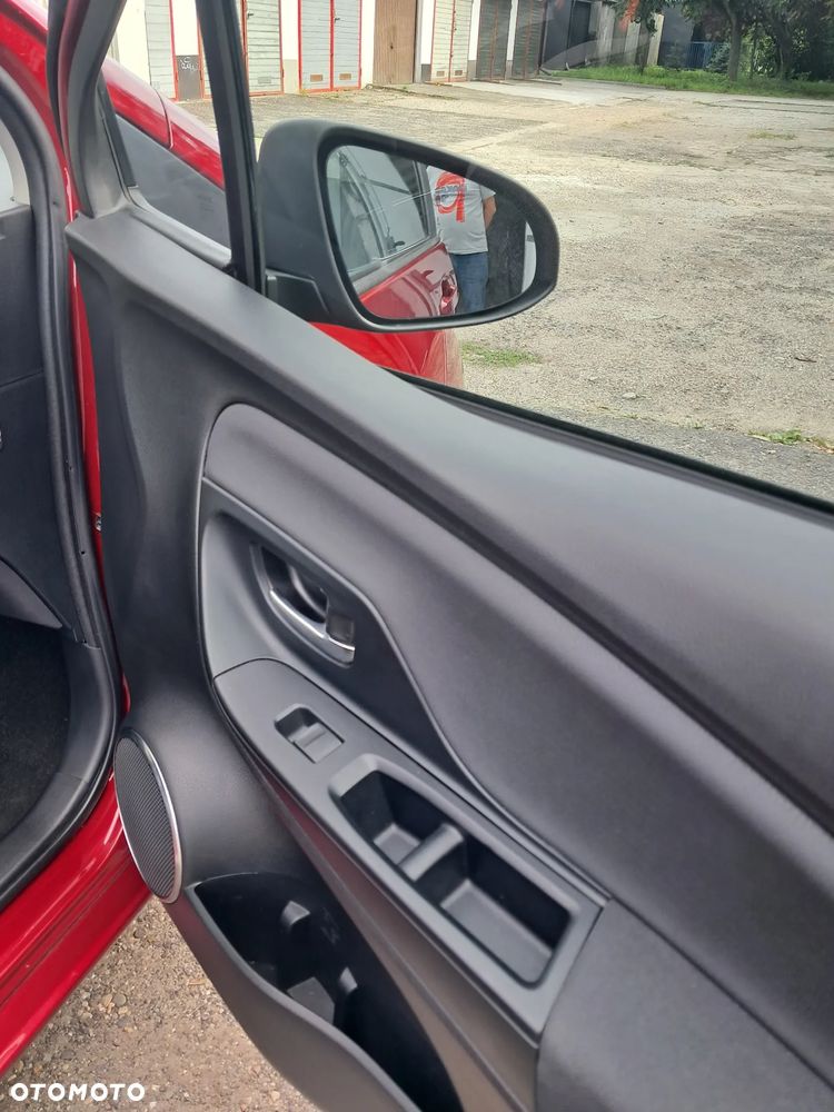 Toyota Yaris 1.5 Selection CVT - 12