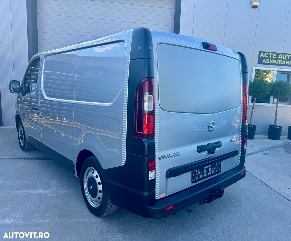 Opel Vivaro - 3