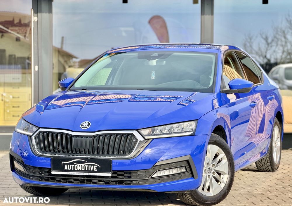 Skoda Octavia 2.0 TDI DSG Ambition - 1