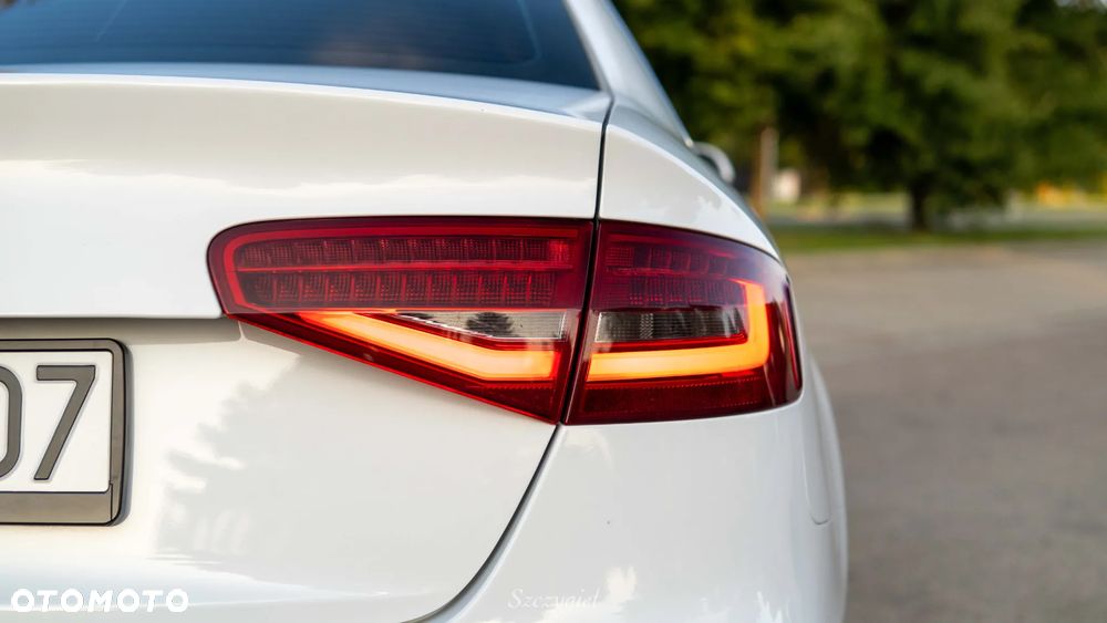 Audi A4 Limousine - 7