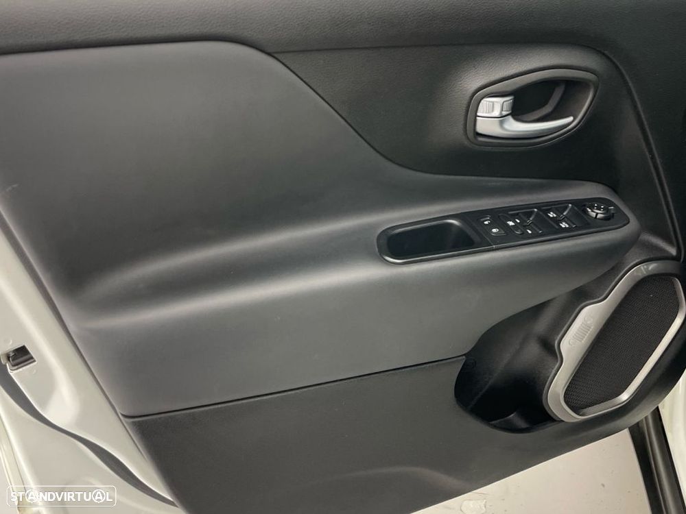 Jeep Renegade 1.6 MJD Limited - 16