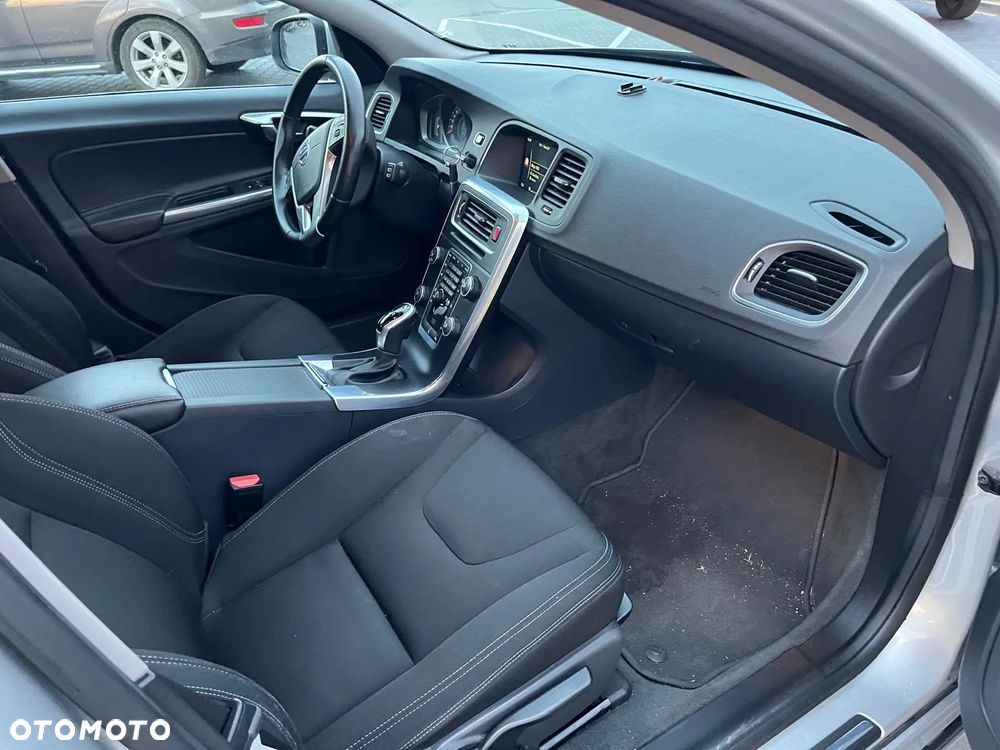 Volvo V60 D3 - 5