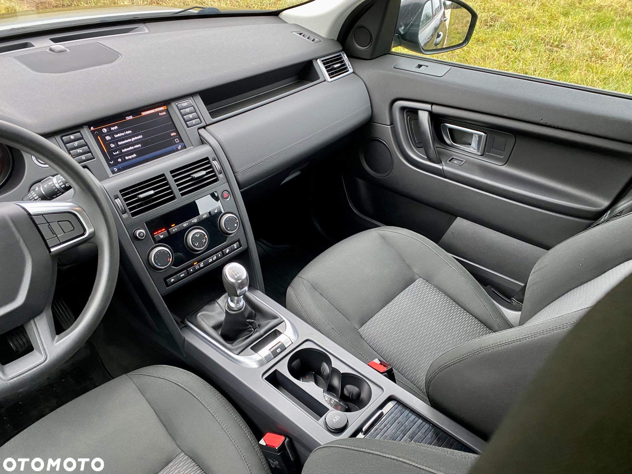 Land Rover Discovery Sport 2.0 D150 - 14