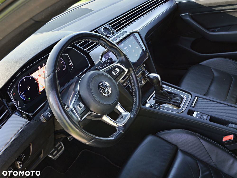 Volkswagen Arteon 2.0 TDI SCR R-Line DSG - 14