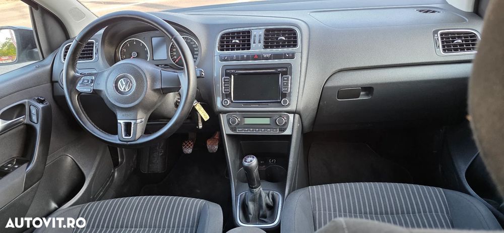 Volkswagen Polo 1.4 Life - 6