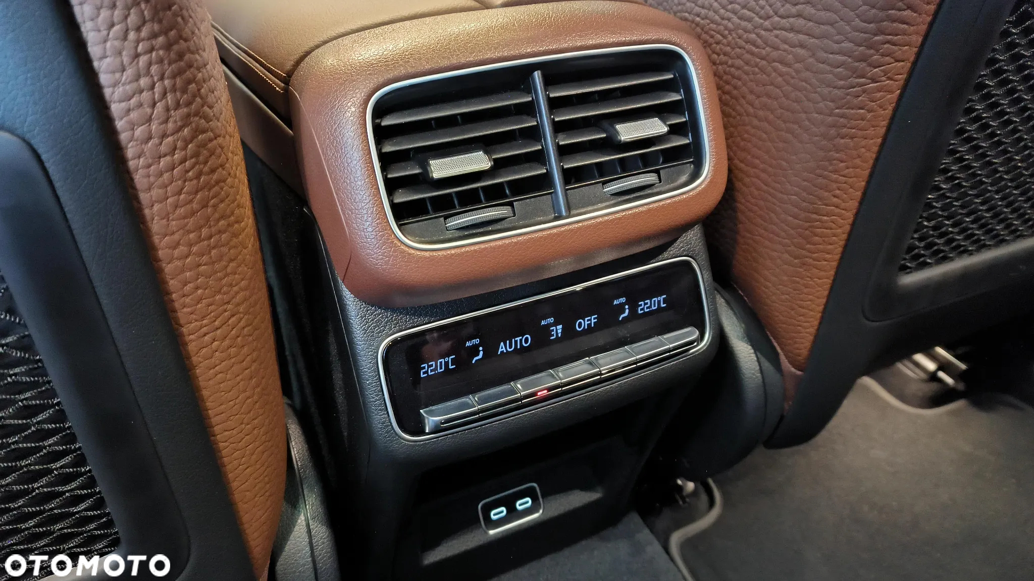 Mercedes-Benz GLE 350 d 4-Matic - 22