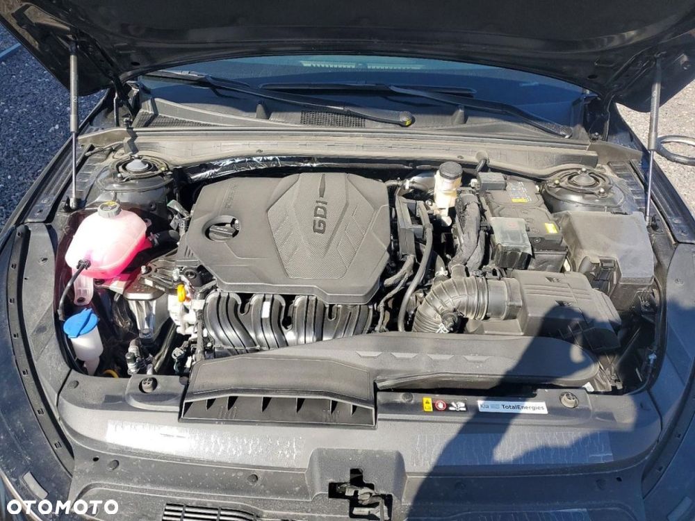 Kia K5 - 11