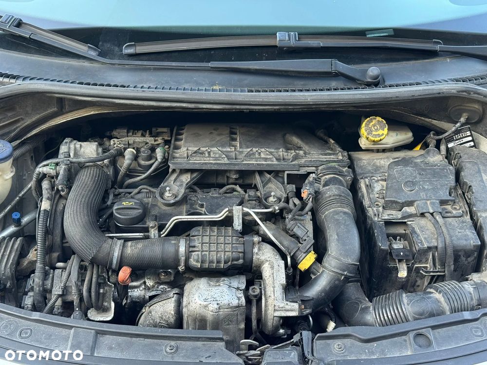 Peugeot 207 1.4 HDi Presence - 8