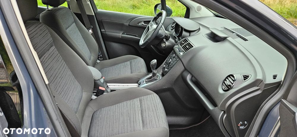 Opel Meriva - 17