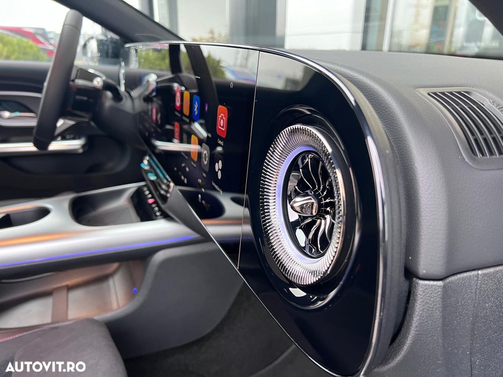 Mercedes-Benz CLA 200 MHEV Coupe - 16