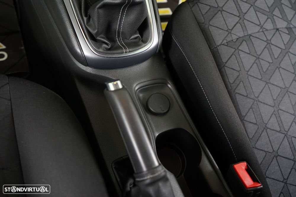 Opel Astra Sports Tourer 1.0 Turbo Start/Stop 120 Anos - 33