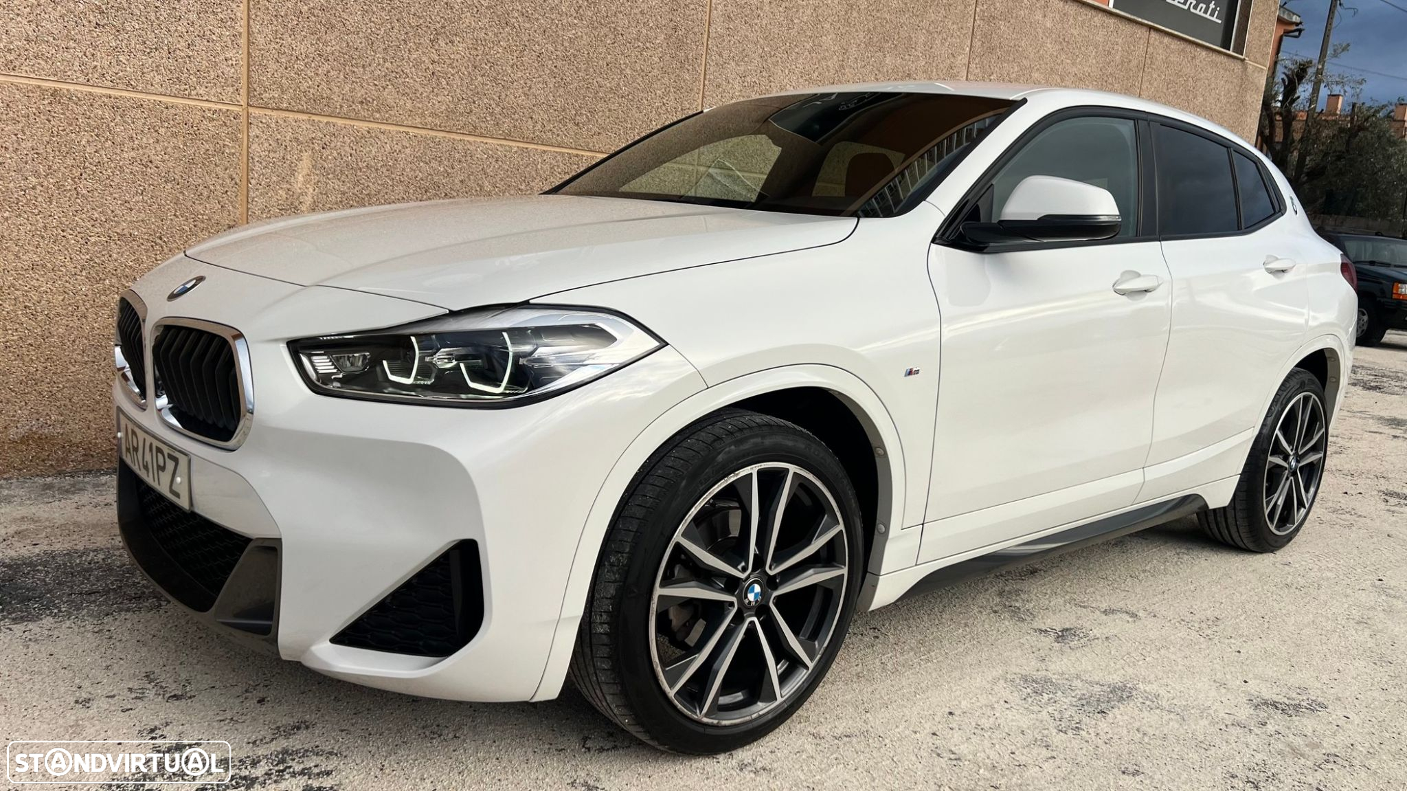 BMW X2 16 d sDrive Auto Pack 50 anos M - 13