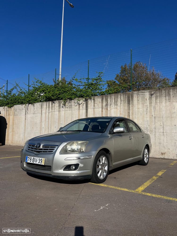 Toyota Avensis SD 2.0 D-4D - 5