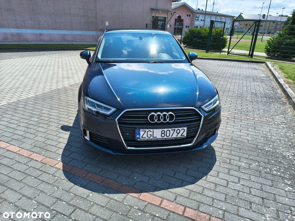 Audi A3 Sportback 1.6 TDI S tronic - 3