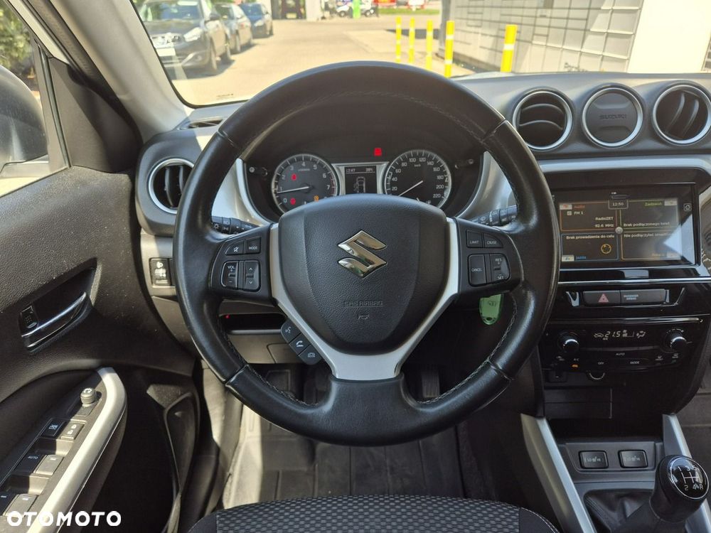Suzuki Vitara 1.6 Premium 2WD - 14