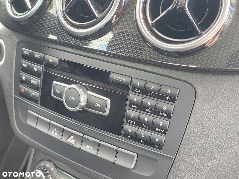 Mercedes-Benz Klasa B 180 (BlueEFFICIENCY) 7G-DCT - 18