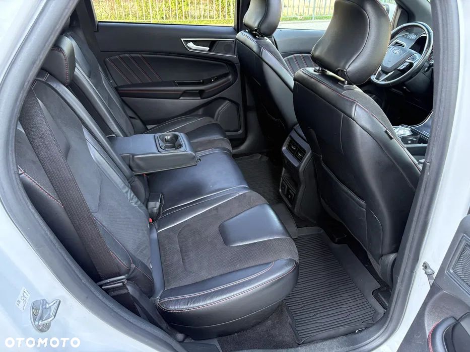 Ford Edge 2.0 EcoBlue Twin-Turbo 4WD Vignale - 10