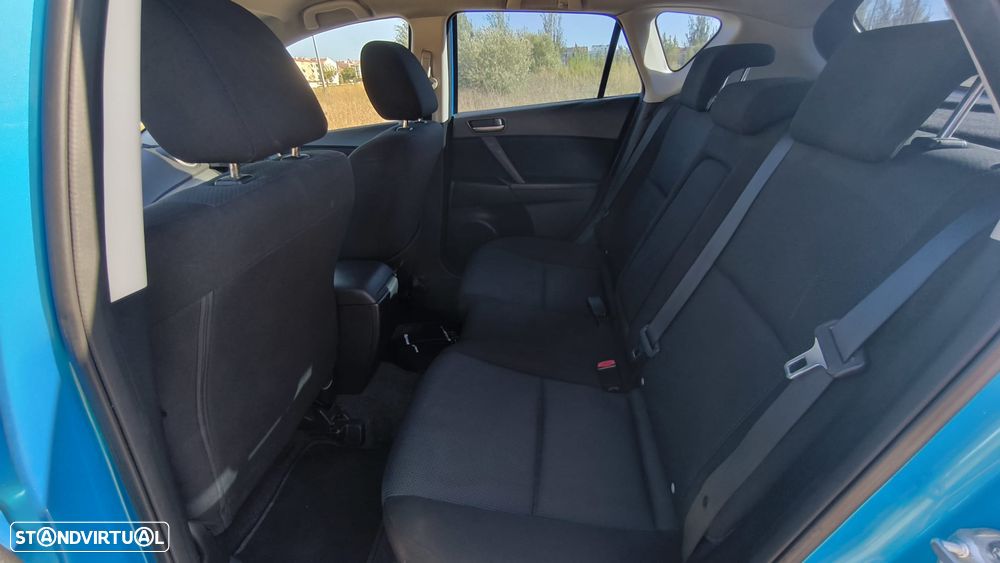 Mazda 3 Hatchback MZ-CD 1.6 Sport - 8