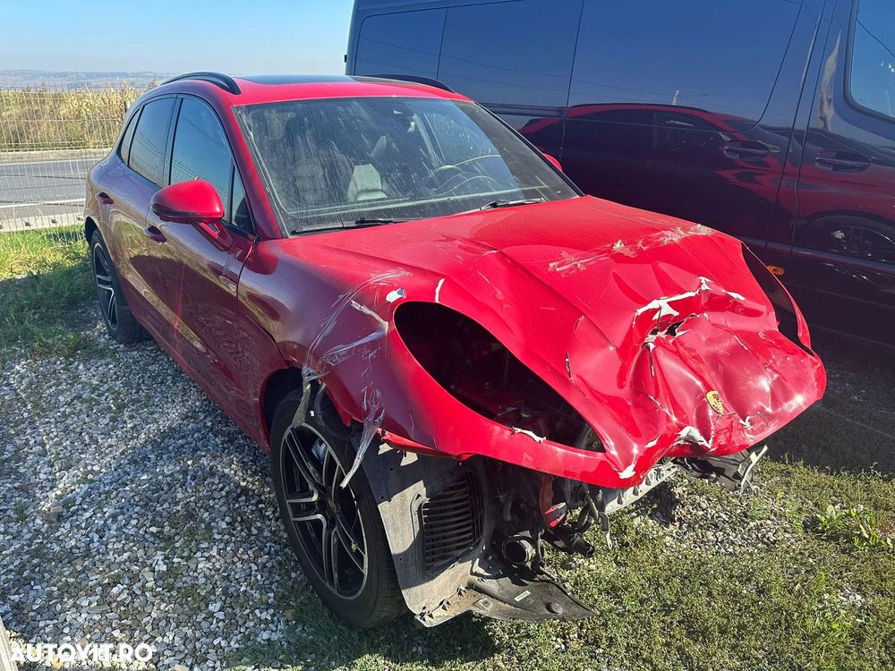 Porsche Macan Turbo PDK - 1