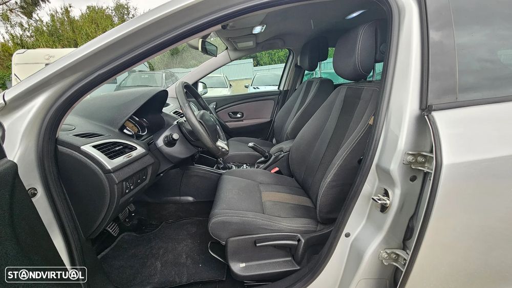 Renault Mégane Sport Tourer 1.5 dCi Avantage - 11