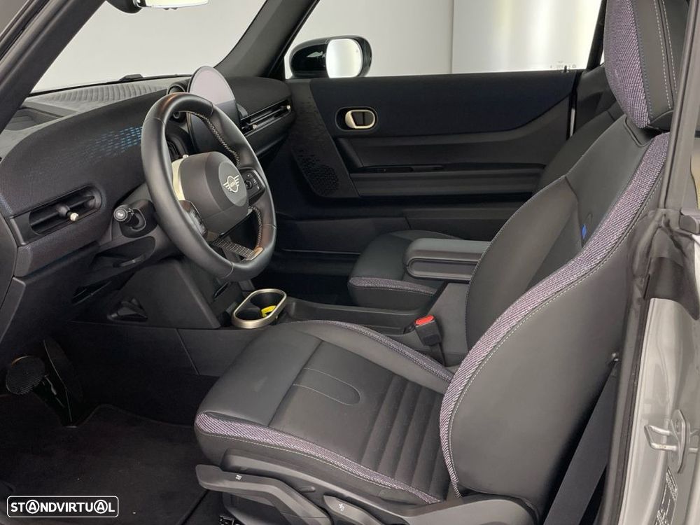 MINI Cabrio C Classic - 11