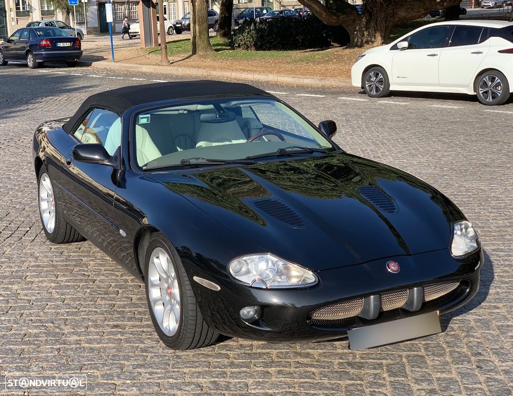 Jaguar XK XKR 4.0 Convertible - 12