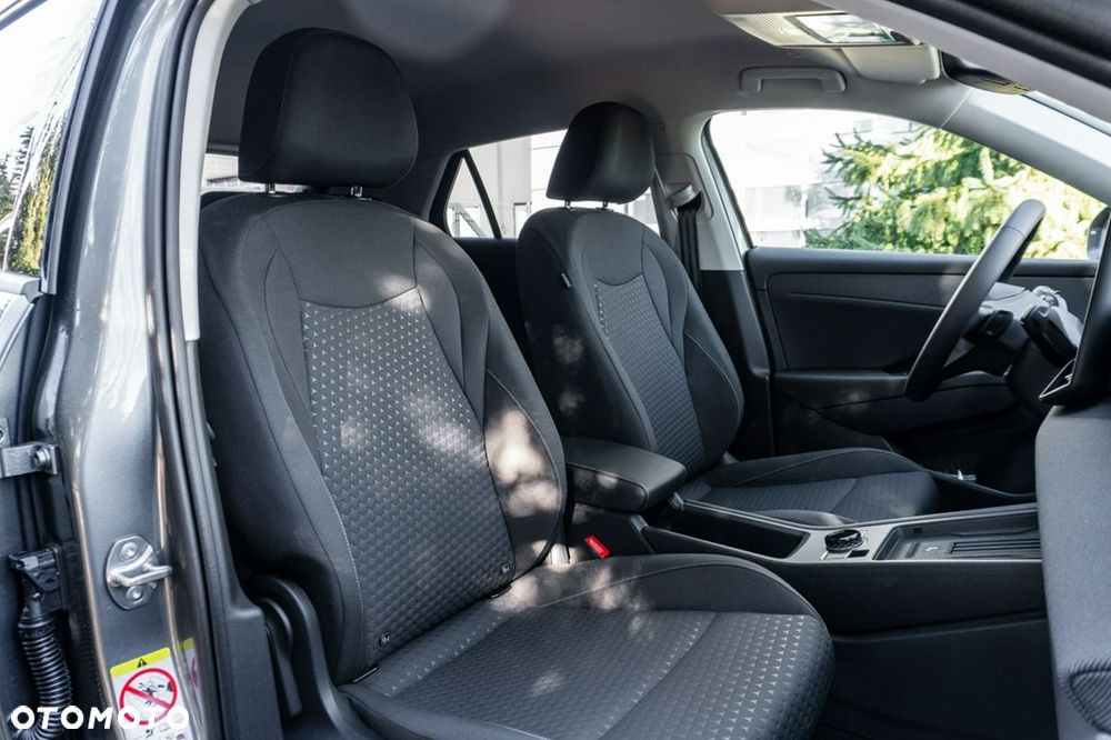 Volkswagen T-Roc - 24